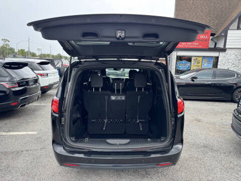 2019 Chrysler Pacifica Touring L Plus