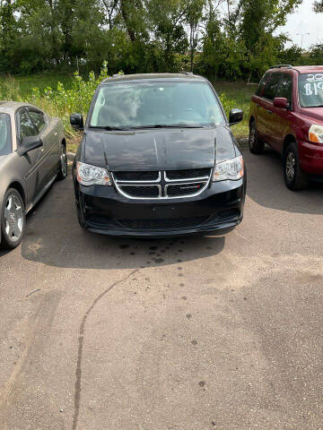 2016 Dodge Grand Caravan for sale at Continental Auto Sales in Ramsey MN