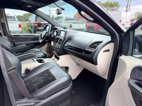 2017 Dodge Grand Caravan SXT