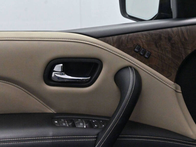 2022 Infiniti QX80 Premium Select