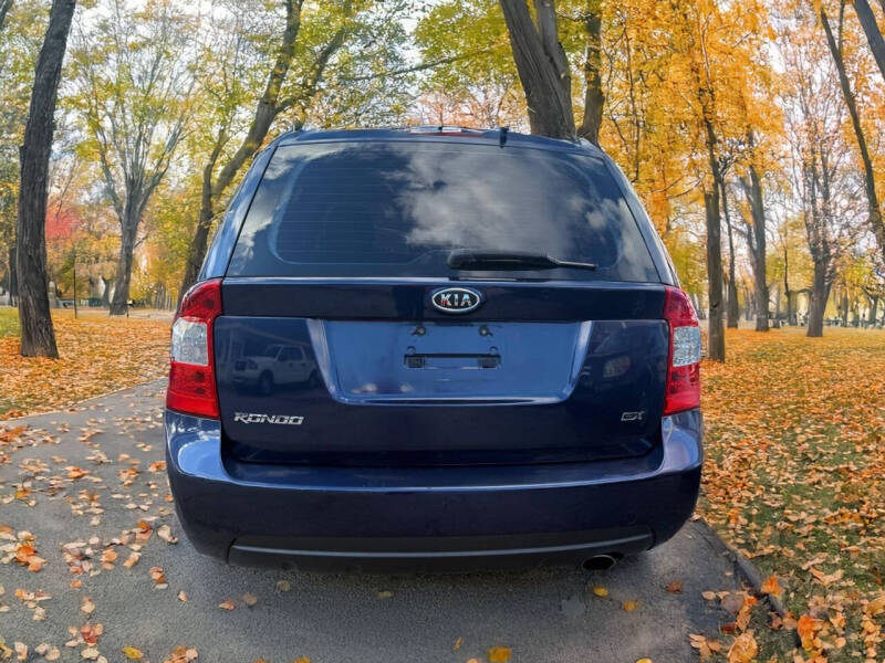 2007 Kia Rondo EX