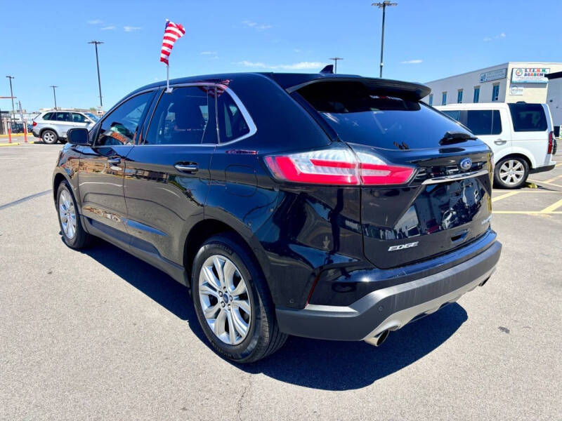 2019 Ford Edge Titanium