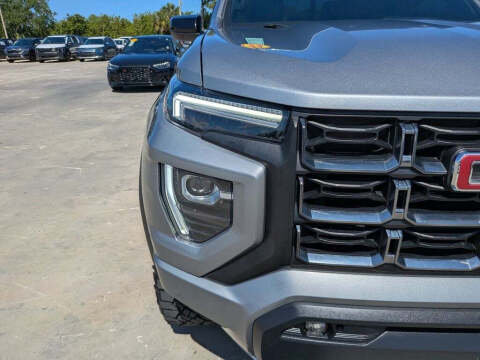 2023 GMC Canyon AT4