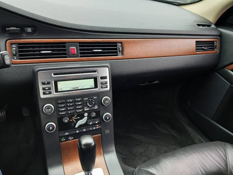 2009 Volvo XC70 3.2