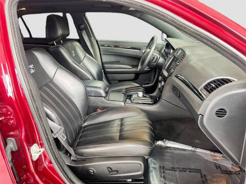 2023 Chrysler 300 S V6