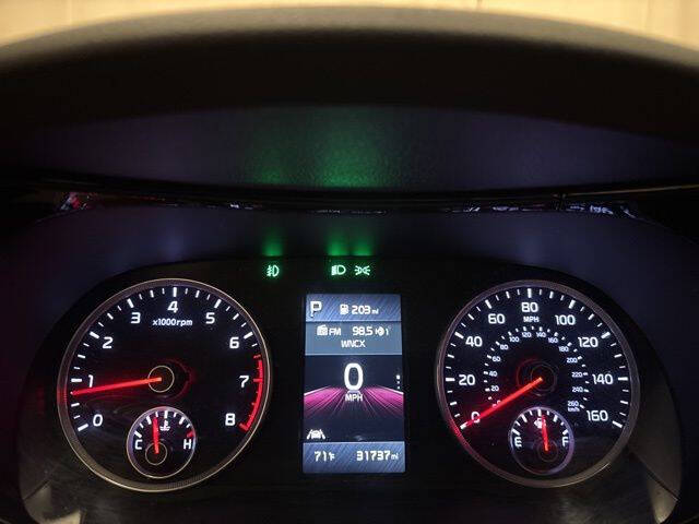 2023 Kia K5