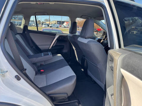 2014 Toyota RAV4 LE
