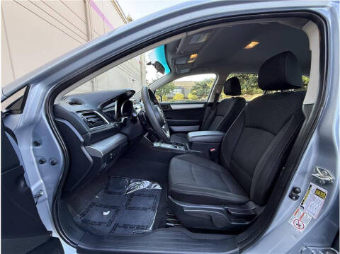 2018 Subaru Outback 2.5i