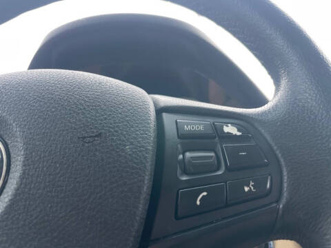 2013 BMW 3 Series 320i