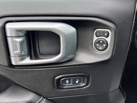 2020 Jeep Wrangler Unlimited Sahara Altitude