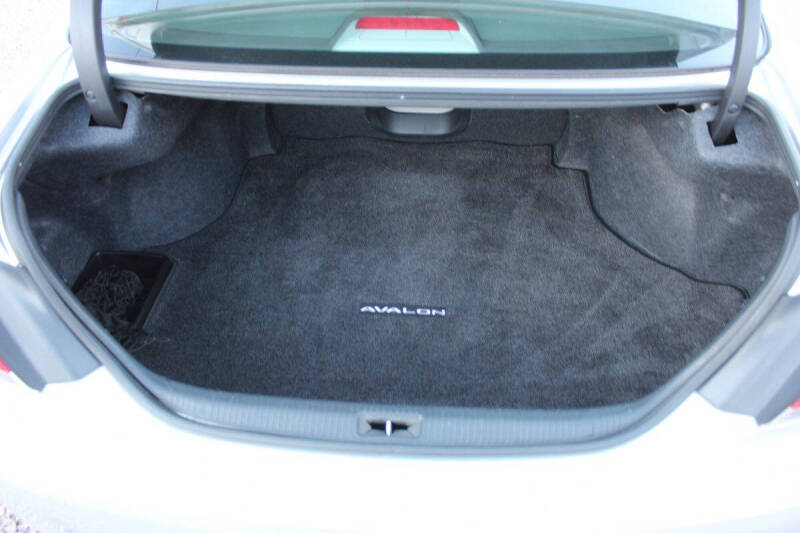 2011 Toyota Avalon Limited