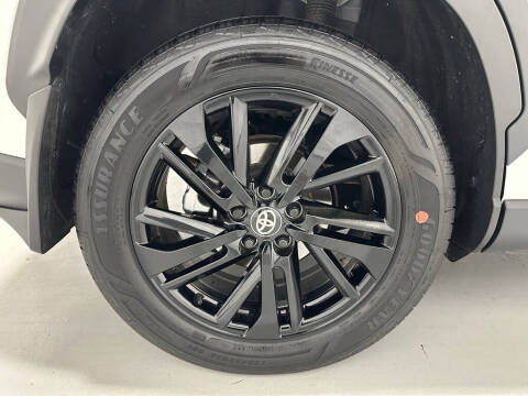 2025 Toyota Corolla Cross Hybrid Nightshade