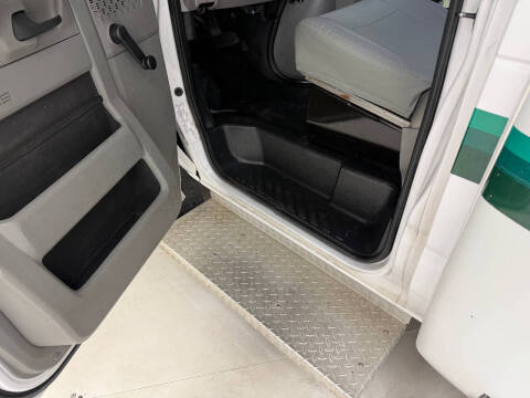 2016 Ford E-Series E-350 SD