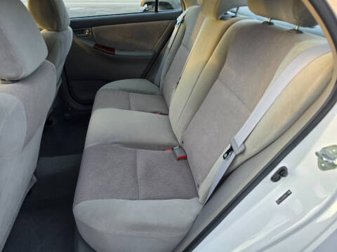 2007 Toyota Corolla LE