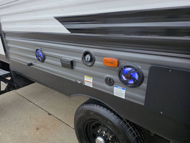 2021 Forest River Wildwood 26DBUD