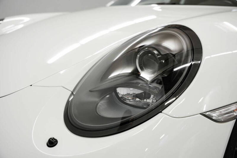 2016 Porsche 911 Carrera GTS