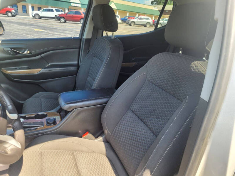 2019 GMC Acadia SLE-2