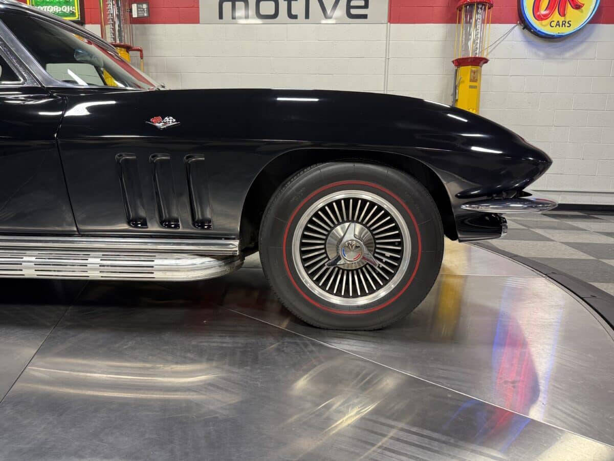 1966 Chevrolet Corvette 55
