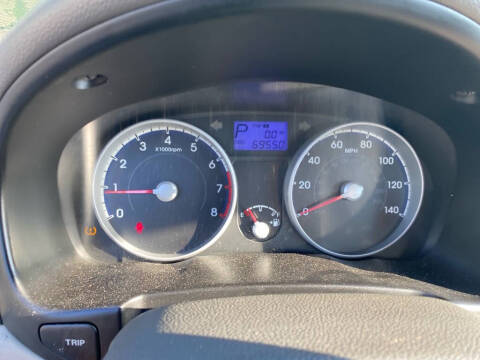 2010 Hyundai Accent GLS