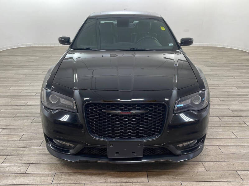 Used 2022 Chrysler 300 S with VIN 2C3CCABG7NH136427 for sale in Florissant, MO