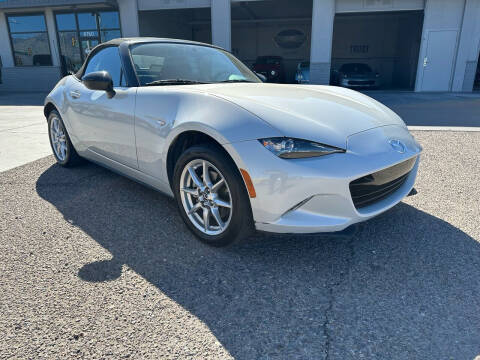 2016 Mazda MX-5 Miata for sale at TANQUE VERDE MOTORS in Tucson AZ