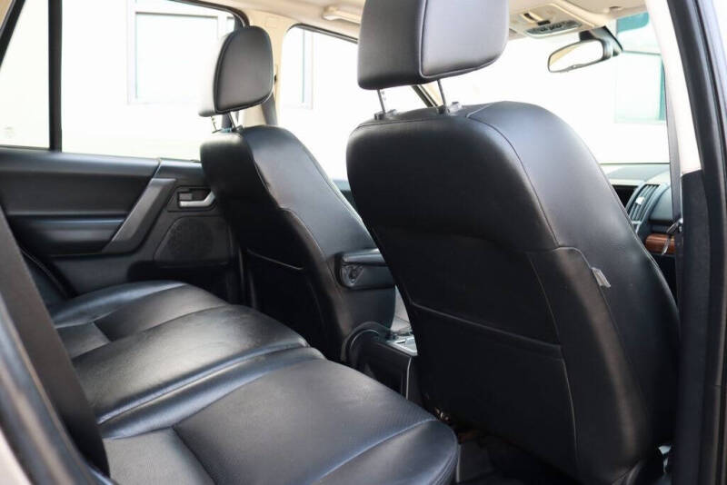 2010 Land Rover LR2 HSE