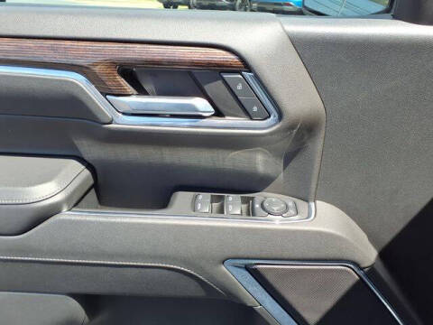 2024 GMC Sierra 1500 Elevation Standard