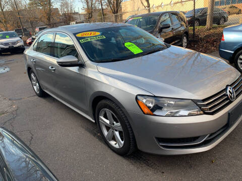 2012 Volkswagen Passat SE PZEV