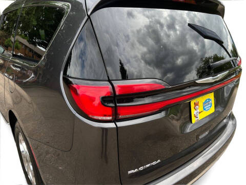 2022 Chrysler Pacifica Limited