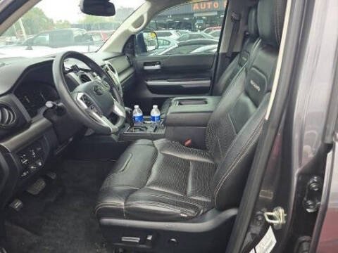 2019 Toyota Tundra SR5