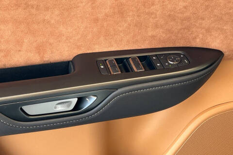 2023 Lexus RZ 450e Luxury