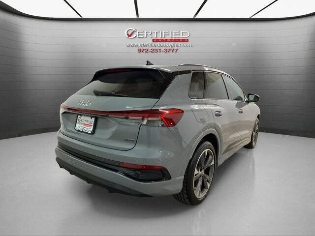 2024 Audi Q4 e-tron quattro Premium 55