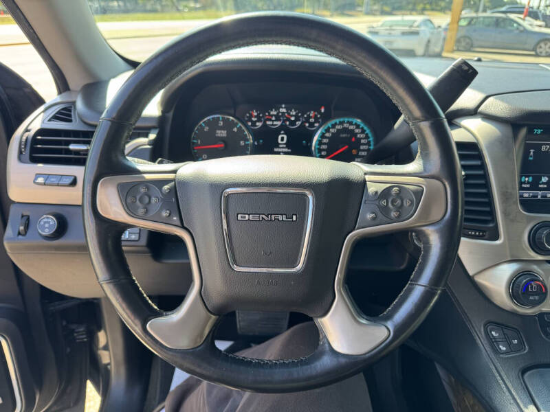 2017 GMC Yukon Denali