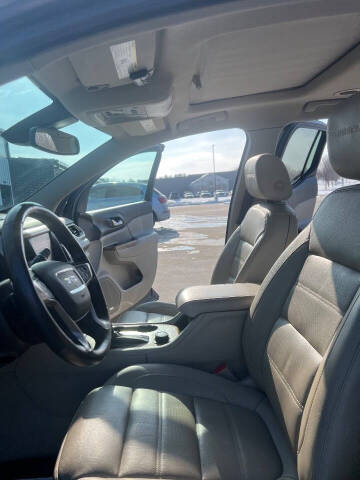 2017 GMC Acadia Denali