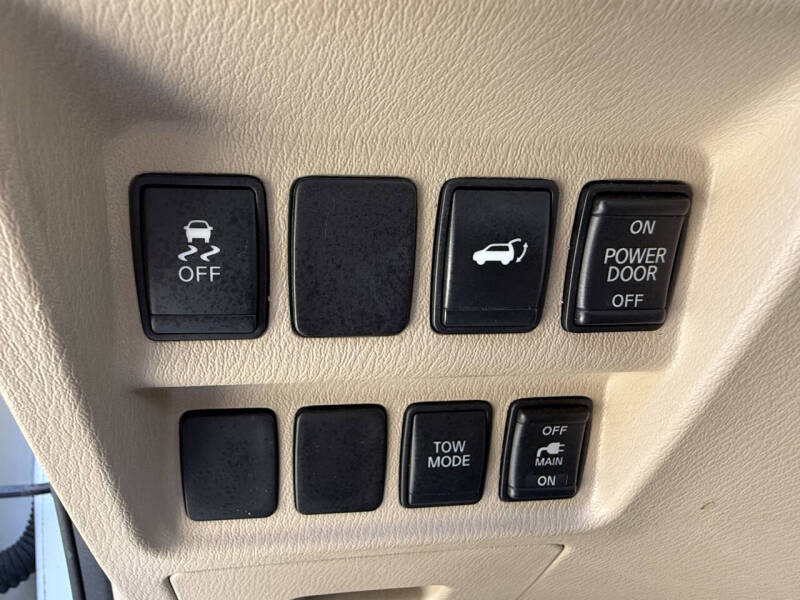 2014 Nissan Pathfinder SL