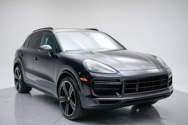 2022 Porsche Cayenne for sale at Auto House Superstore in Terre Haute IN