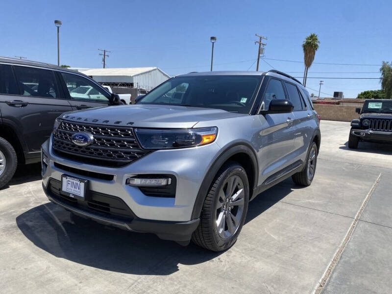 2023 Ford Explorer XLT's photo