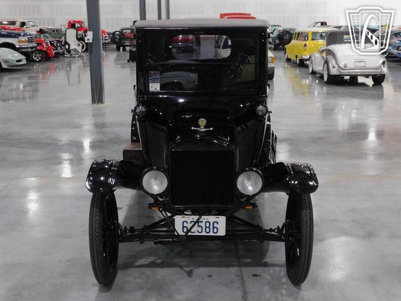 1918 Ford Model T