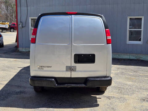 2017 Chevrolet Express 2500