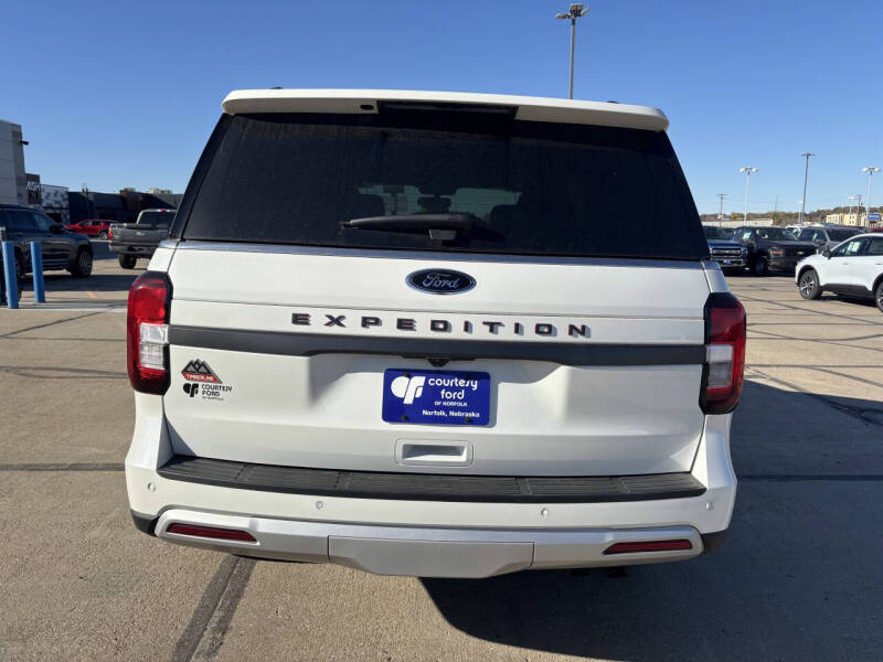 2024 Ford Expedition Timberline