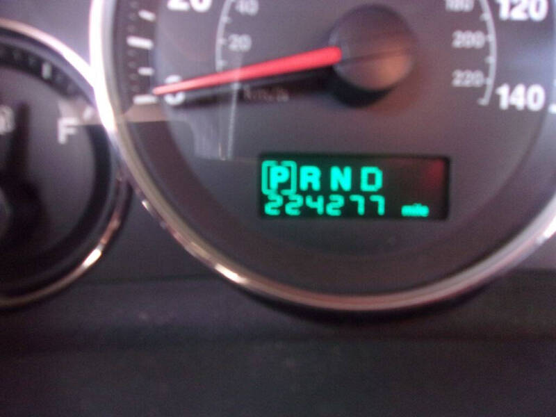 2007 Jeep Commander Sport