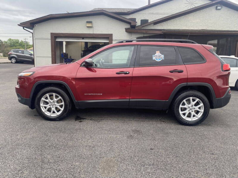 2016 Jeep Cherokee Sport