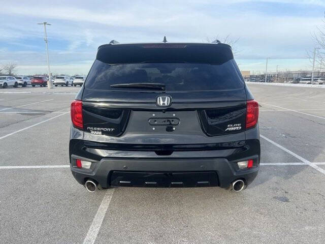 2023 Honda Passport Elite