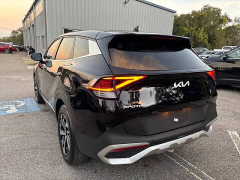 2024 Kia Sportage EX