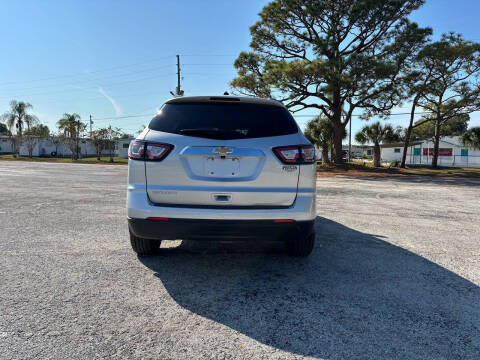 2017 Chevrolet Traverse LS