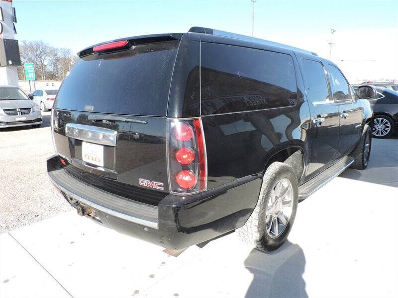 2007 GMC Yukon XL Denali