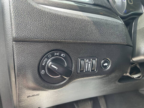 2020 Chrysler 300 Touring