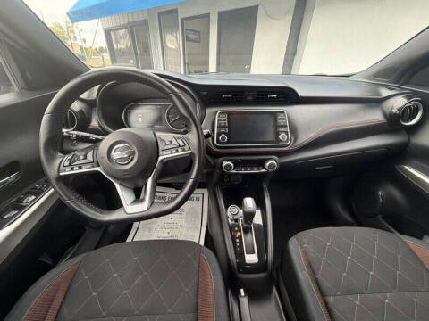2018 Nissan Kicks SR