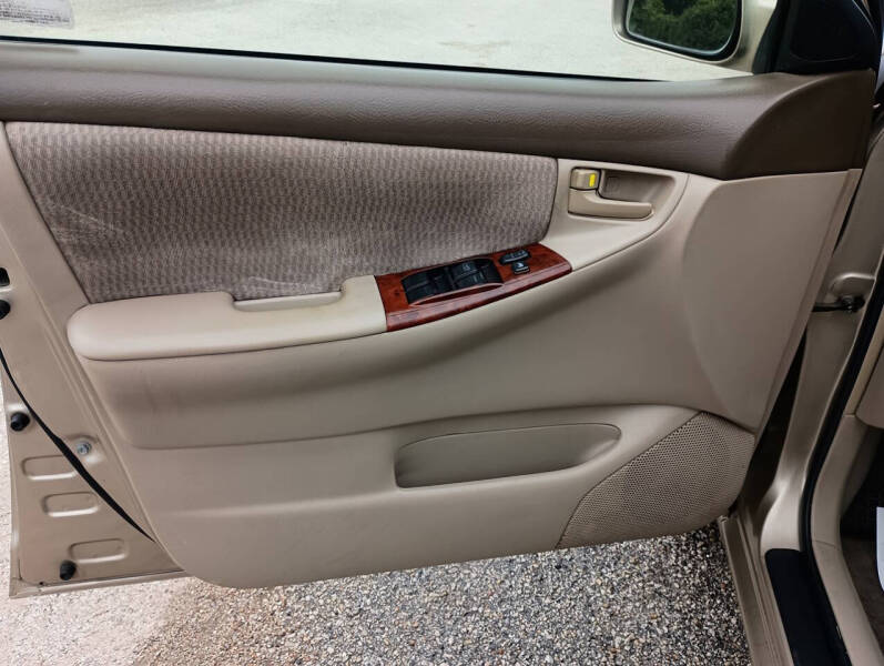 2006 Toyota Corolla LE