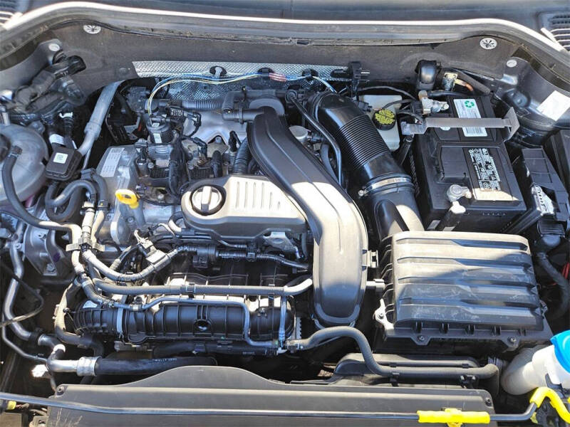 2022 Volkswagen Taos SE